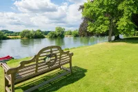 Bisham Abbey National Sports Centre Hotels in Marlow