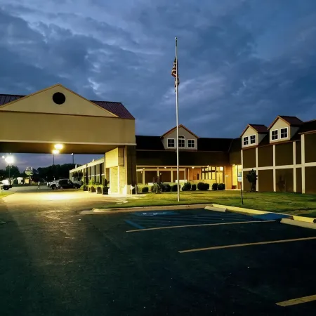 LeBossier Hotel
