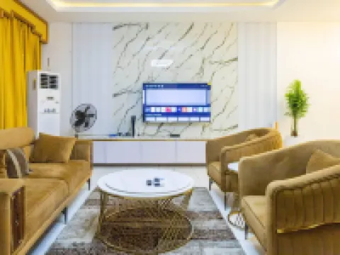 Luxurious Abuja Apartment with Modern Amenities Hotels in Jabi