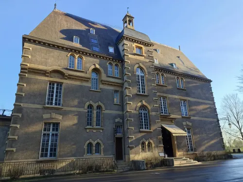 Hotel Ô Château Hotels in Fameck