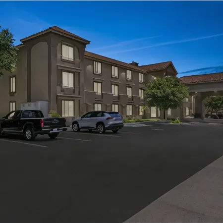 Comfort Inn & Suites Lancaster Antelope Valley