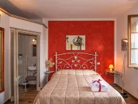 B&B Il Giardino dei Poeti and Apartaments Hotels in Lucca