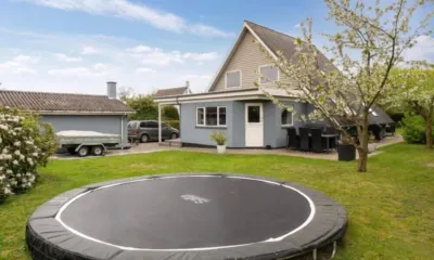 Big villa near MØNS KLINT stege with Trampoline Hotéis em 