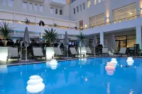 Novotel Avignon Centre - Pools