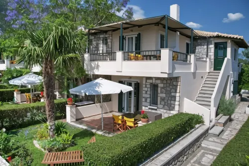 Sunny Garden Aparthotel