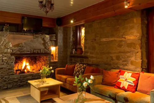 Xenios Chalet - โฮมสเตย์