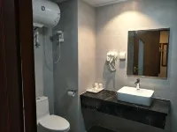 Jujia United Chain Hotel (Dandong Railway Station Store) - 2 tähden