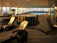 Clayton Hotel Düsseldorf City Centre Hotels near Golzheim