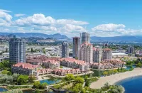 Top floor unit in Discovery Bay with lake views from the patio!