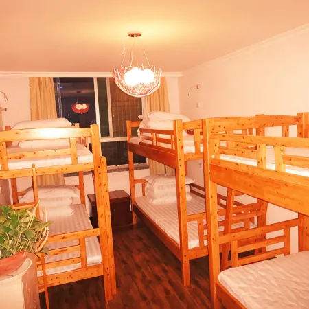 Xi'an Facebook Youth Hostel (Zhonglou Metro Station Branch)