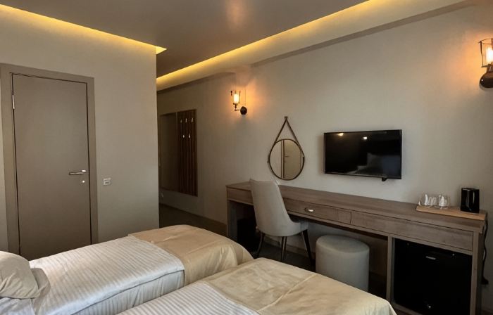 Adenium Hotel