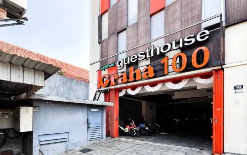 Sans Vibes Hotel Syariah Graha 100 Gubeng Surabaya