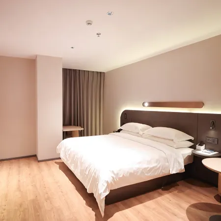 Jinjiang Inn (Huaqiao Town Leshang City Square Branch)