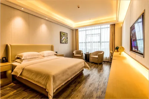 Huike Hotel - parking