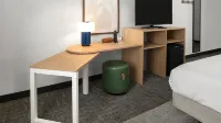 سبارك باي هيلتون أوبيلوساس