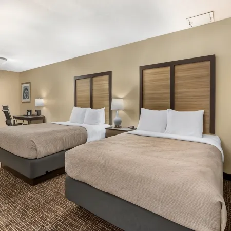 Quality Inn & Suites Spring Lake - Fayetteville Near Fort Liberty