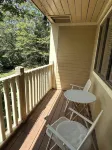 Charming 2-bedroom Stratton Mountain Condo with shuttle service - Wifi