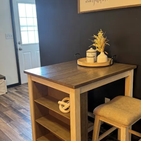 Cozy 2Br • Firepit • Minutes to Downtown & UW Campus • Near Lake Winnebago Hôtels à : Oshkosh