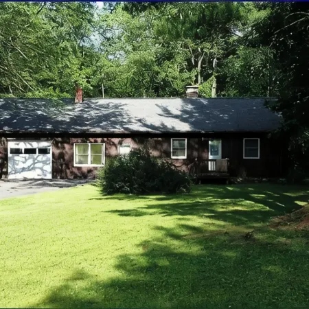 Private Wooded Retreat close to Cornell