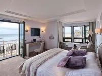 Hôtel le Nouveau Monde 시용 비치 주변 호텔