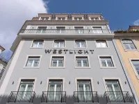 Westlight Lisboa Madalena Hotels near Castelo