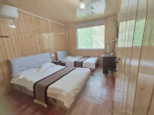 Baishuiyang Wu Dajie Homestay