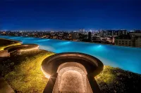 Astra Sky River Infinity Pool Sky City Apartment - مسبح غير متناهي