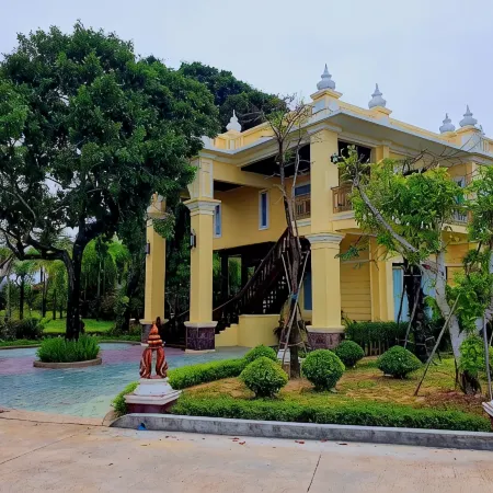 Try Palace Resort Sihanoukville