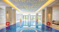 Zhengzhou Yinji Ice and Snow Hotel - Swimmingpools