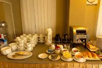 Hotel Yankin - breakfast