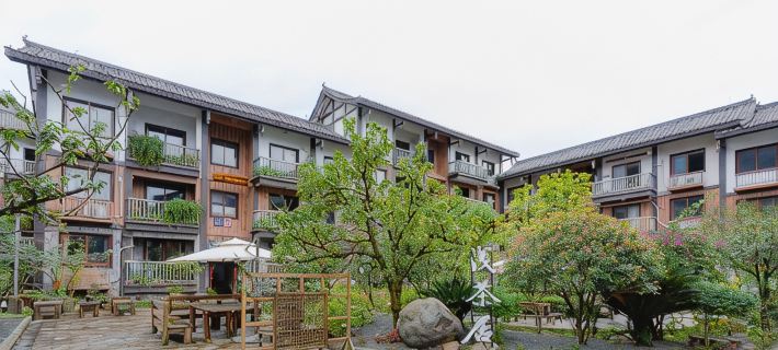 Qianchaju Hotel โรงแรมในเอ๋อเหม่ยซาน