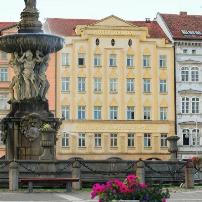 Hotel Dvorak Hoteles cerca de Ayuntamiento