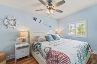 Oceanfront w/stunning open water views and private seawall! 30 mins to Key West! - WiFi
