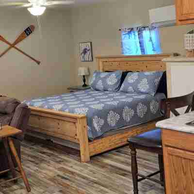Little Blue cottage on the Bay, Panama City, Historic St Andrew's Bay Pets, Pool Rooms