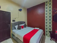 RedDoorz @ Pacet Mojokerto