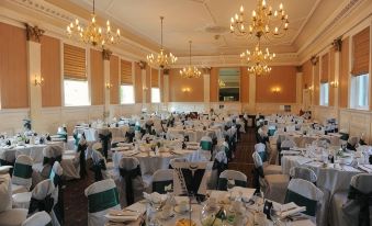 The Tontine Hotel