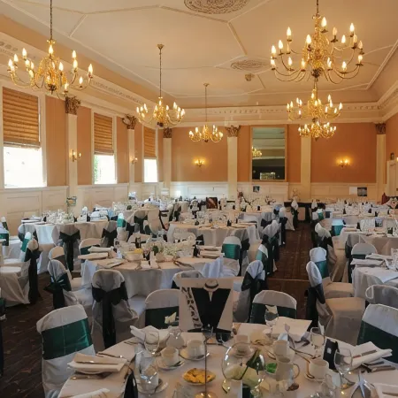 The Tontine Hotel Отели в г. Гринок