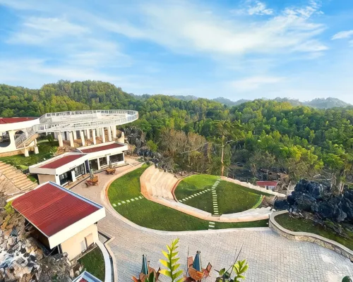 Stone Valley Resort & Beach Hotels in Tepus