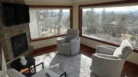 Quiet 3 BDR Home-  private sauna & skyline view- close to downtown & Mayo Clinic