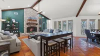 Honey Dreams on Lake McQueeney.  Within minutes to tons of local attractions! - 4-Star