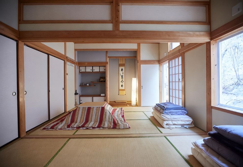 Tsushima White House - Housity