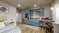 Luxury studio with Access to Canyon Rim Trail in fabulous Twin Falls - 3-Star