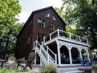 楓灣塞巴戈湖Waterfront山林小屋! 卡斯科住宿飯店