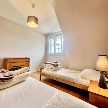 Charming neo-Breton house 2 steps from the sea Parking Wifi fenced garden