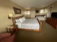 Ski In/Ski Out Mountain Top Condo at Crystal Mountain - 4-Star