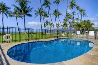 Breathtaking ocean views!! Steps to the beach!! Recently remodeled!! - ที่มีสระว่ายน้ำ