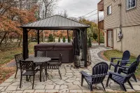 ~Serenity~A Unique Destination -Sleeps 14 5Br/3Bath/Gameroom-- Close to Lake