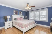 #1 Rated Vacation Home w/ Deep Water on the Main Channel - Wifi