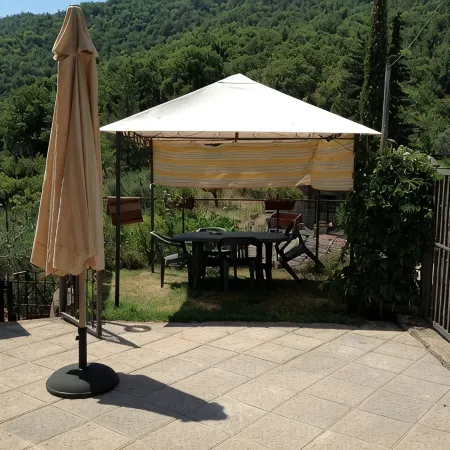 Adorable house in charming Chianti hamlet btwn Siena, Arezzo and Florence