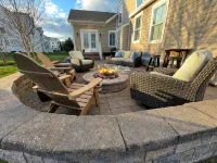 Luxurious 5-Bed Retreat: Steps to Pools & Sports Center, Near Beaches & Dining - 5 звезд